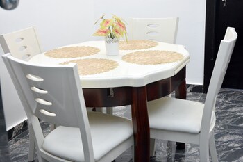 habbot luxury apartment