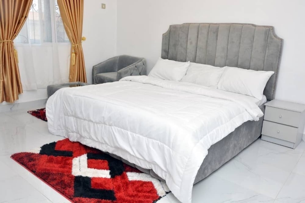 habbot luxury apartment