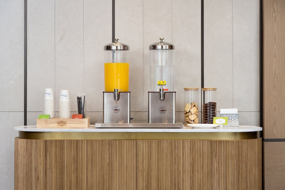 hampton by hilton renhe baiyun airport