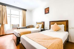 clarks inn kaushambi