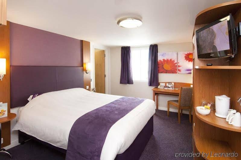 premier inn hotel wakefield central
