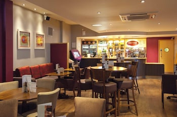 premier inn sheffield city centre angel st