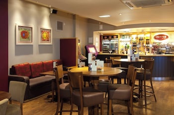 premier inn sheffield city centre angel st