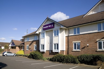 premier inn northampton bedford rd a428
