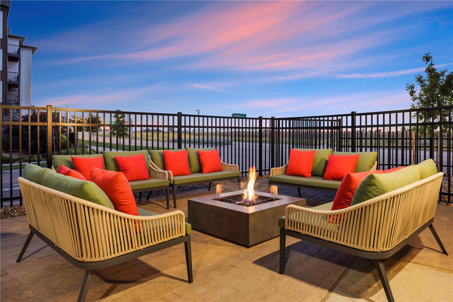 hampton inn aurora medical center denver