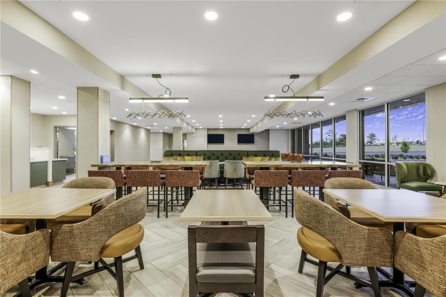 hampton inn aurora medical center denver