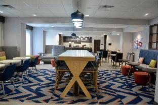 Hampton Inn Cabot,,3 star