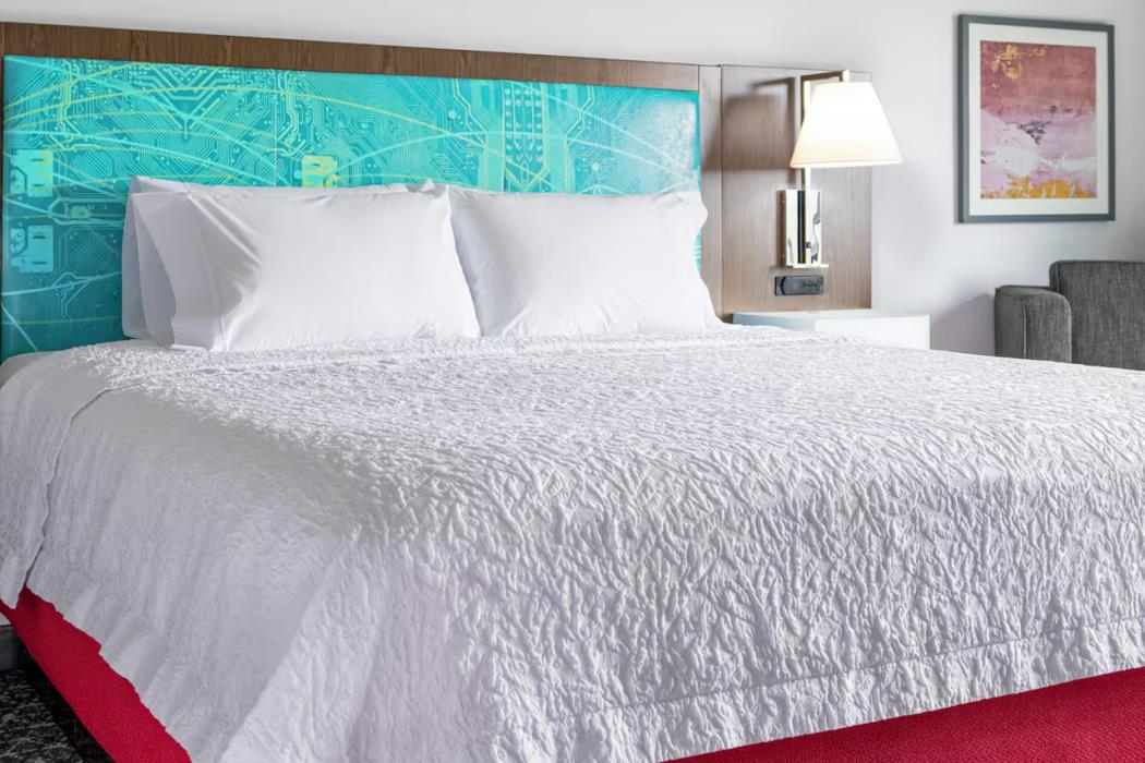 Hampton Inn By Hilton Gordonsville,,3 star