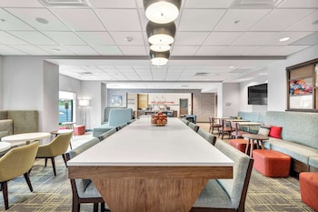 Hampton Inn By Hilton Gordonsville,,3 star