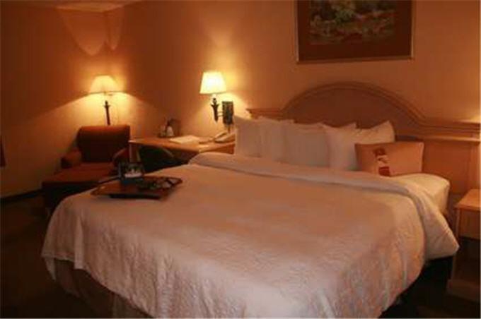 spark by hilton grand prairie