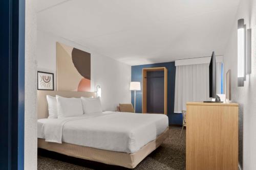 spark by hilton grand prairie