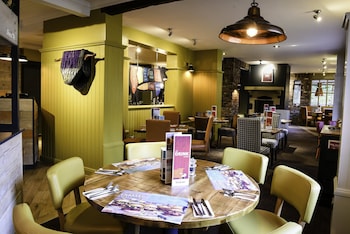 premier inn macclesfield north