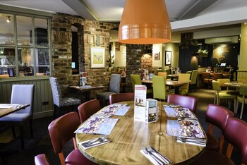 premier inn macclesfield north
