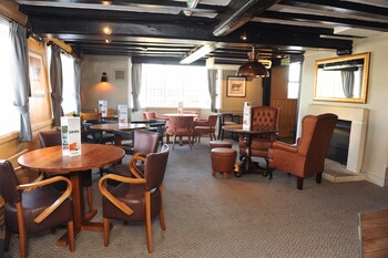 premier inn ipswich south