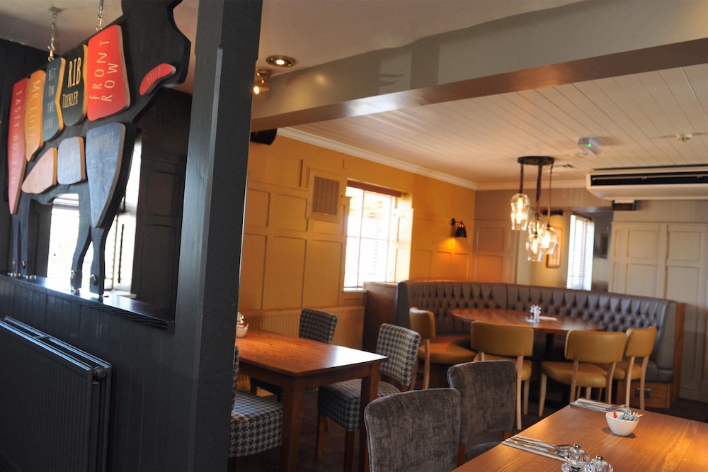 premier inn ipswich south