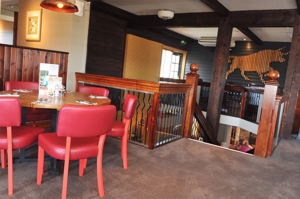 premier inn ipswich south