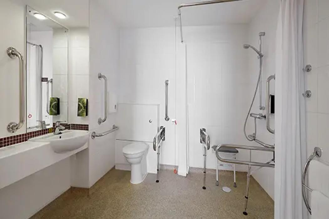 premier inn ipswich south