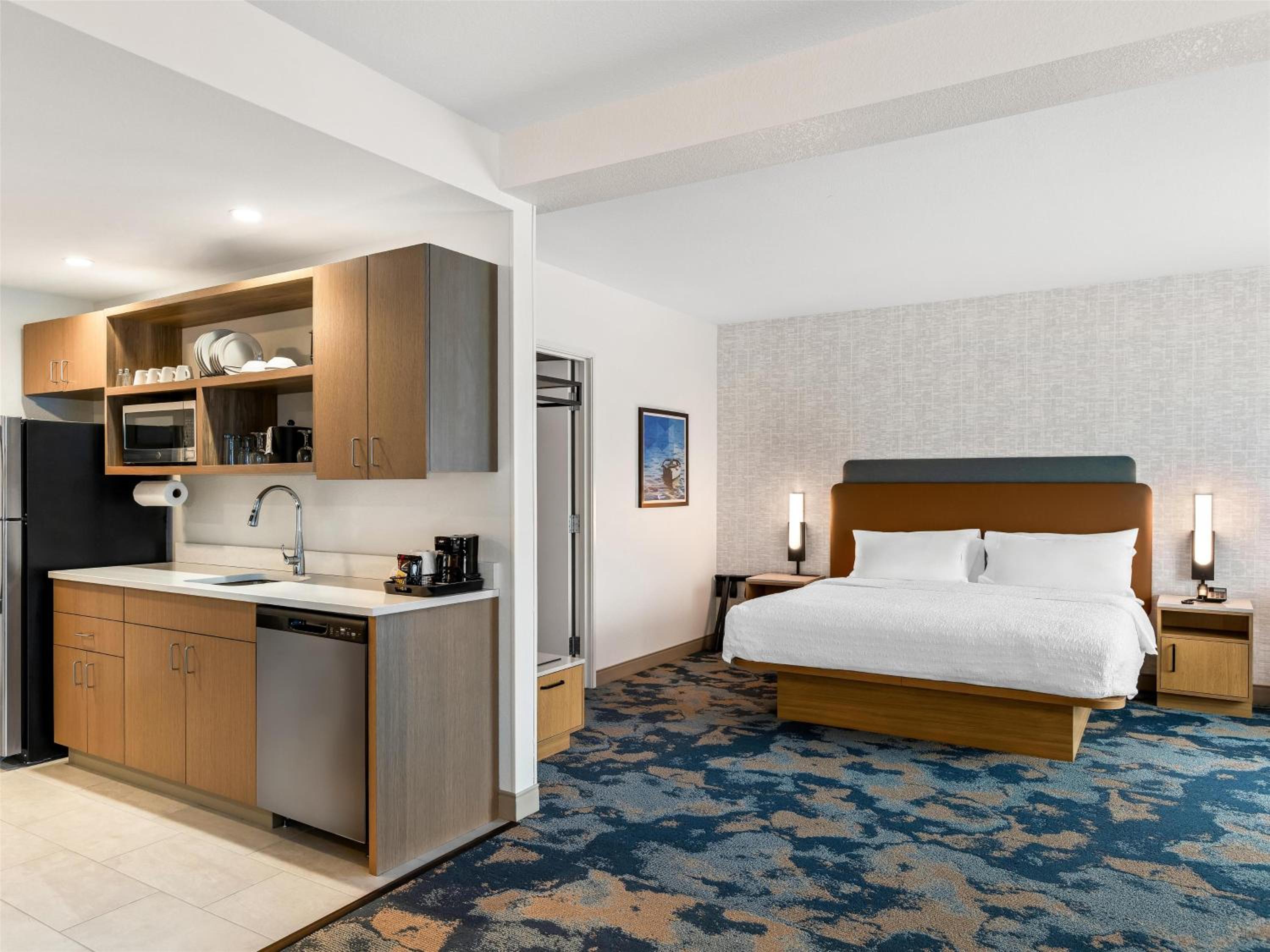 hampton inn st ignace lakefront mackinac