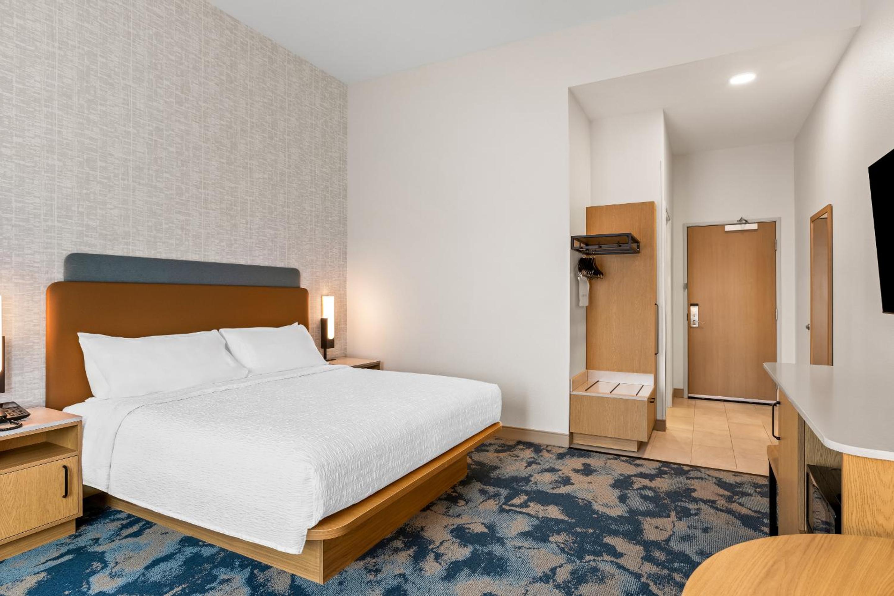 hampton inn st ignace lakefront mackinac