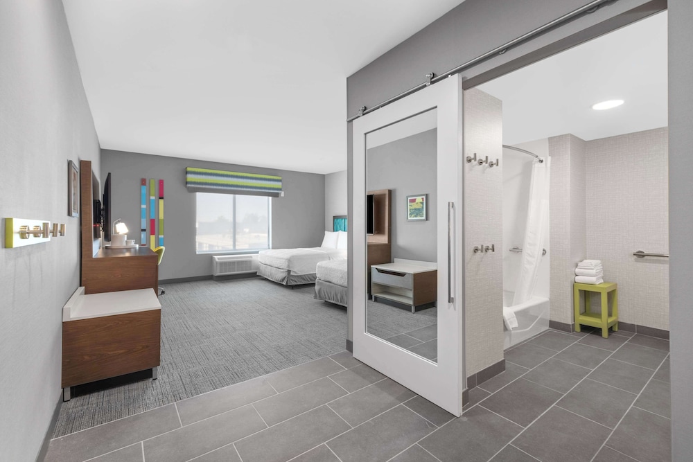 hampton inn and suites bakersfield central