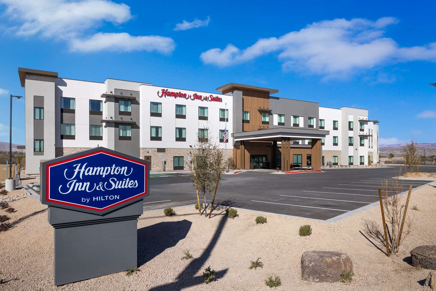 hampton inn and suites cottonwood az