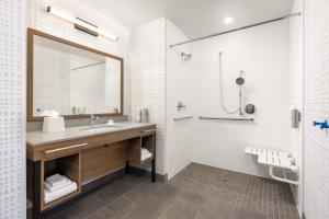 hampton inn and suites cottonwood az