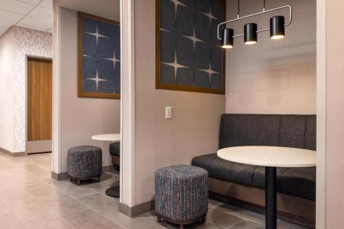 hampton inn and suites cottonwood az