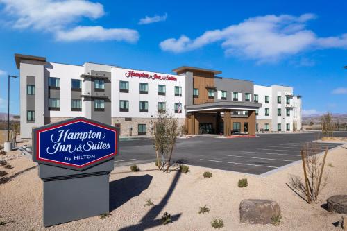 hampton inn and suites cottonwood az