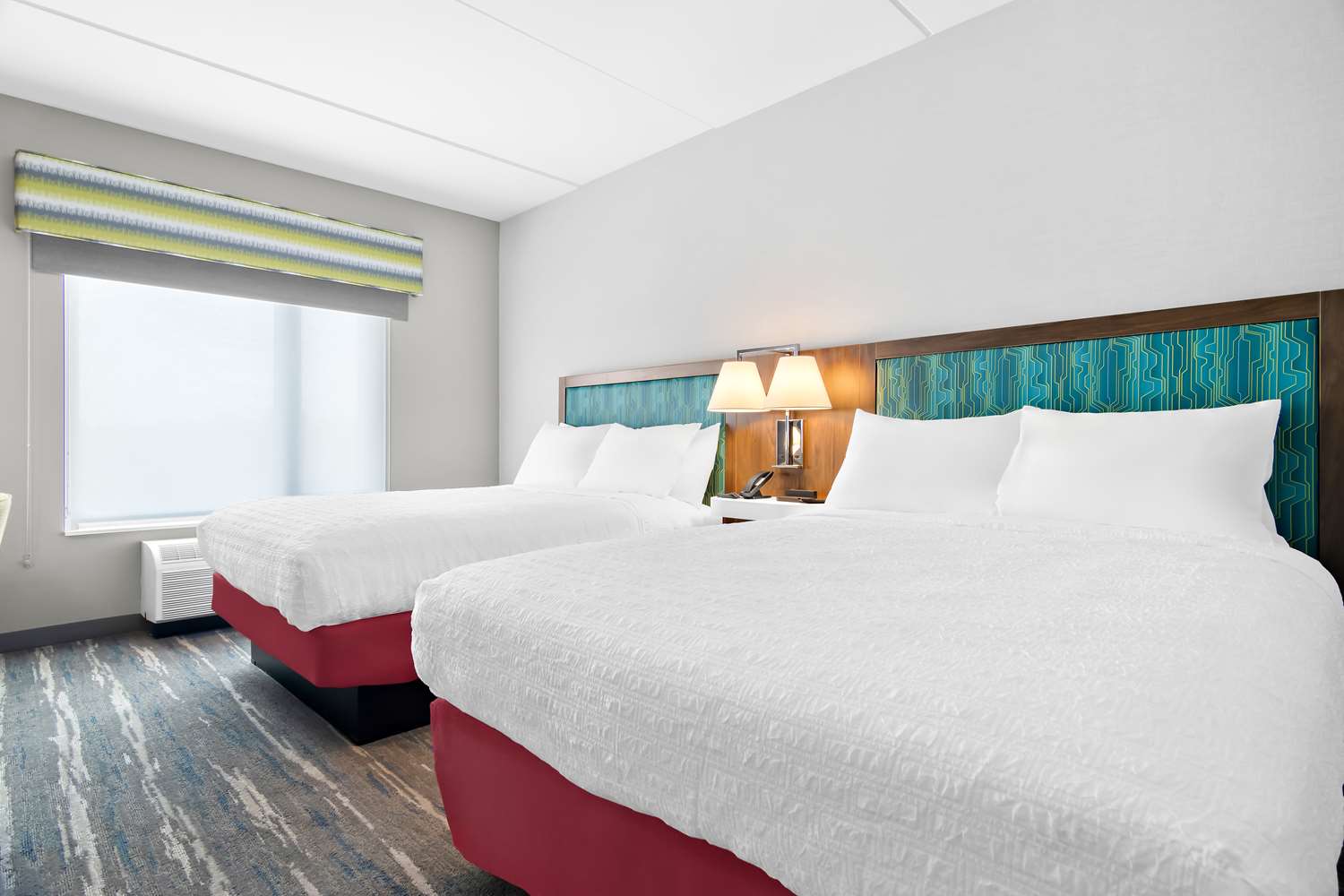 hampton inn and suites chicago medical district uic