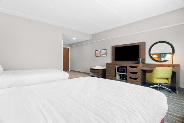 hampton inn and suites chicago medical district uic