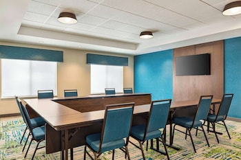 hampton inn and suites oroville