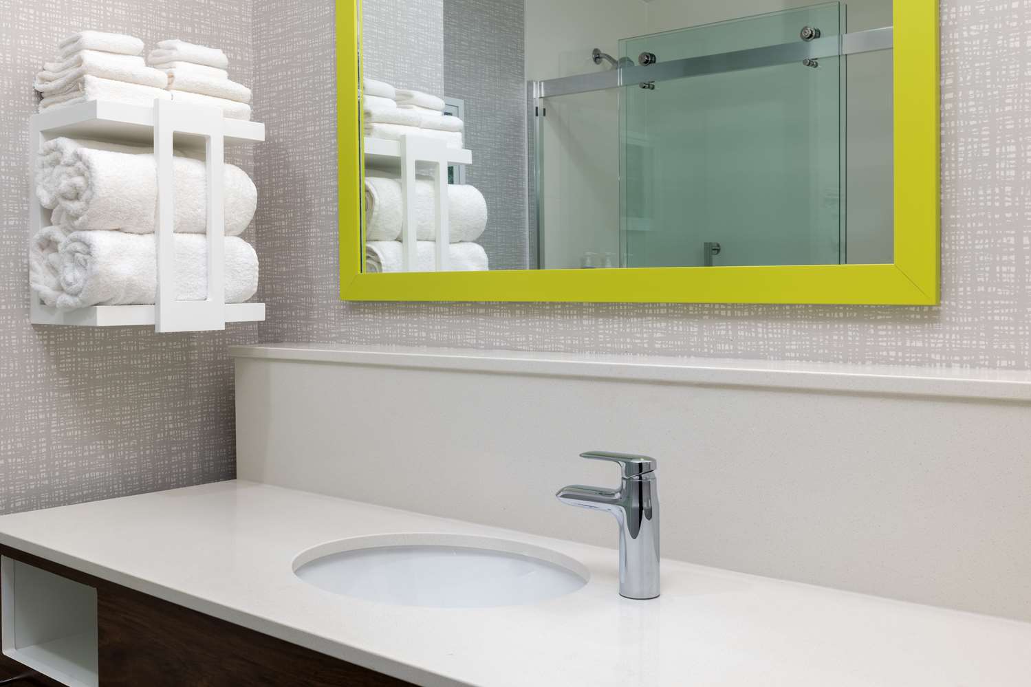 hampton inn and suites porter ranch los angeles