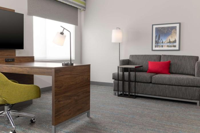 hampton inn and suites porter ranch los angeles