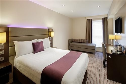 premier inn bridgwater north a38