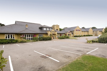 premier inn aldershot
