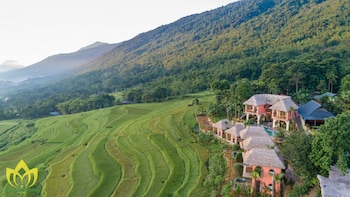 hanasa pu luong resort