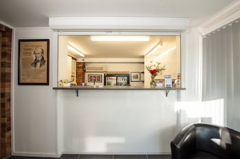 allan cunningham motel