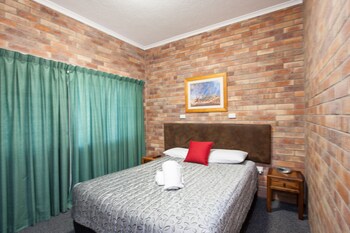 allan cunningham motel
