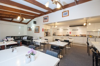 allan cunningham motel
