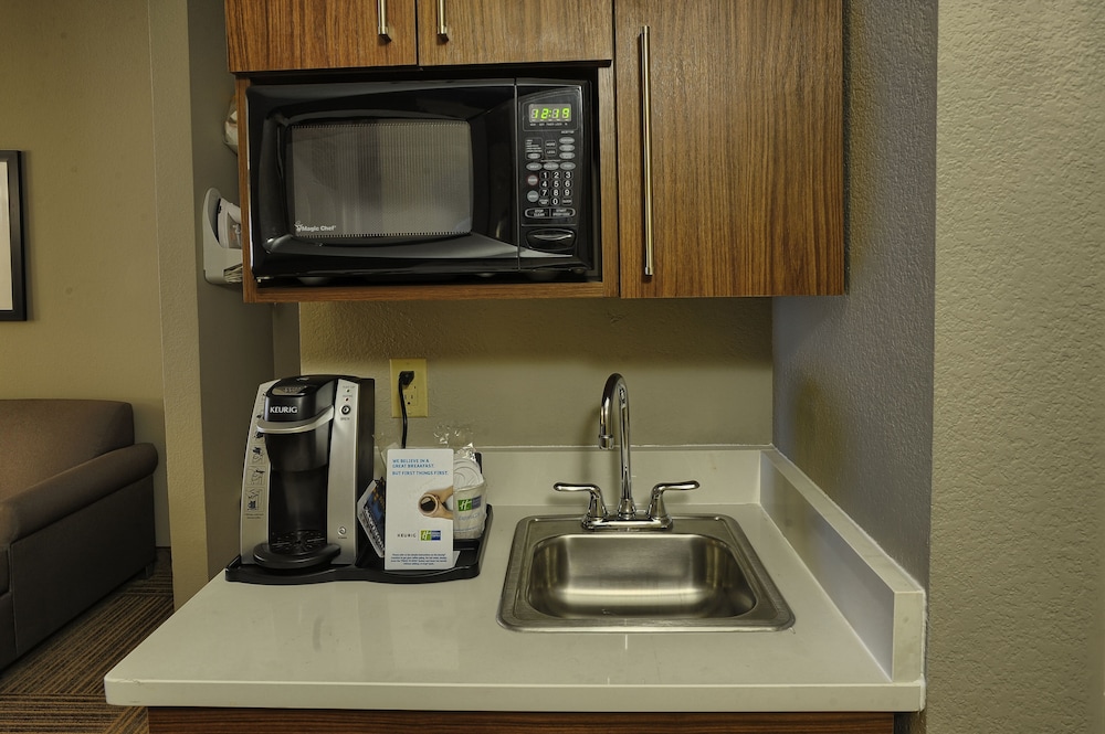 holiday inn express hotel and suites pell city by ihg