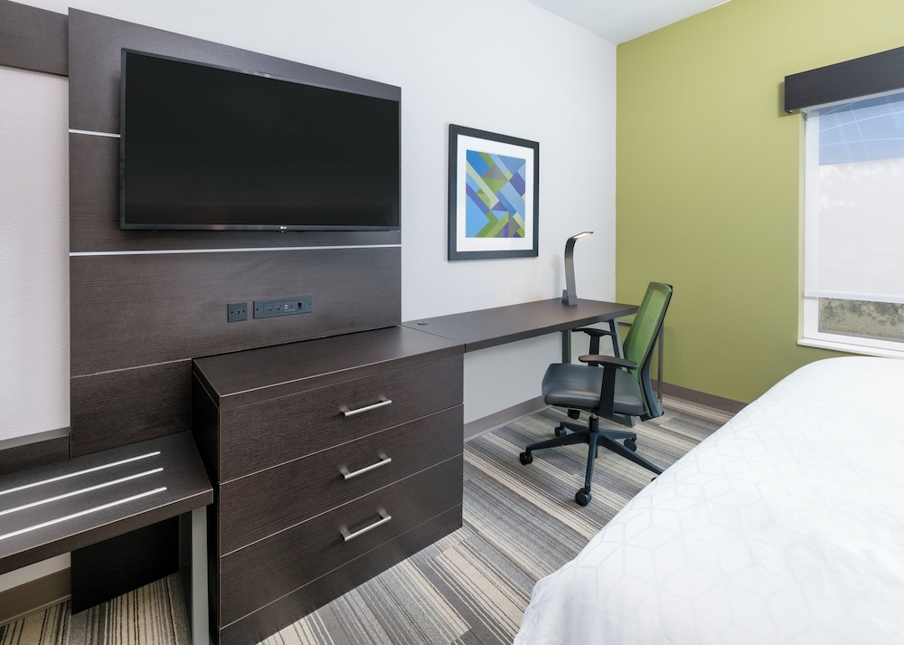 holiday inn express hotel and suites pell city by ihg