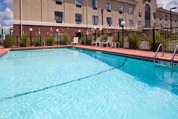 holiday inn express hotel and suites pell city by ihg