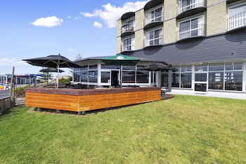 scamander beach resort