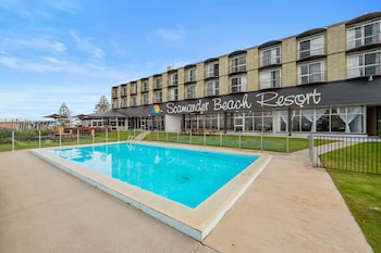 scamander beach resort