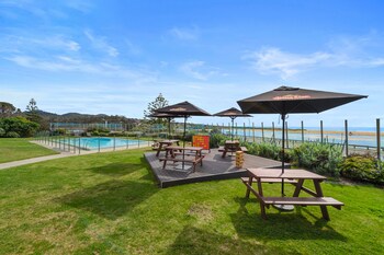 scamander beach resort