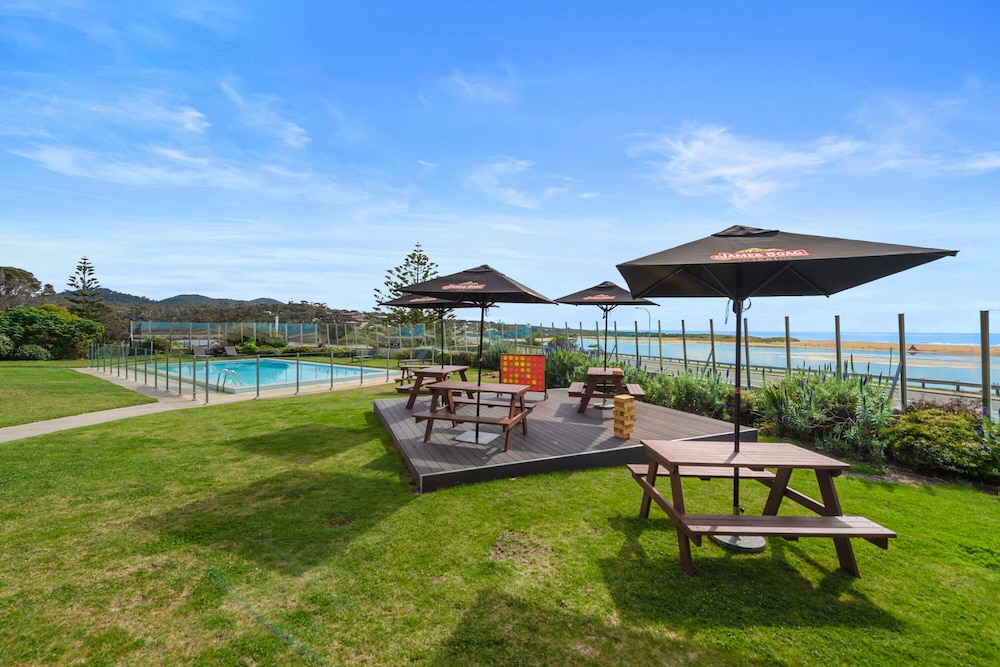 scamander beach resort