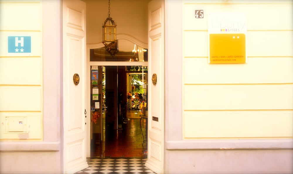 hotel liberty sitges