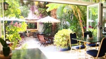 hotel liberty sitges