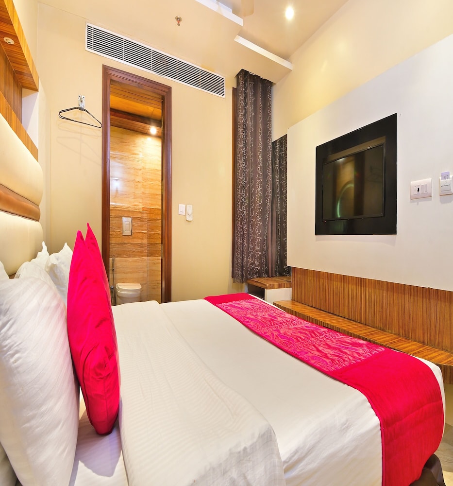 hari piorko inn express