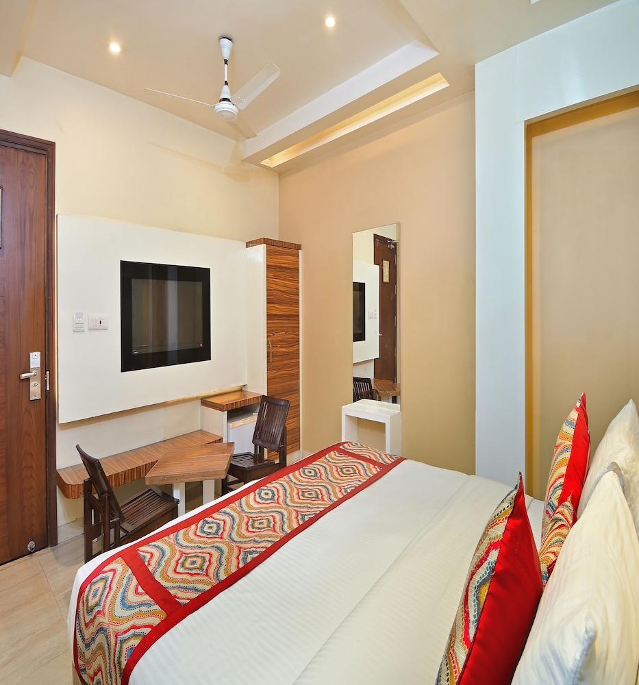 Hari Piorko Inn Express,,3 star